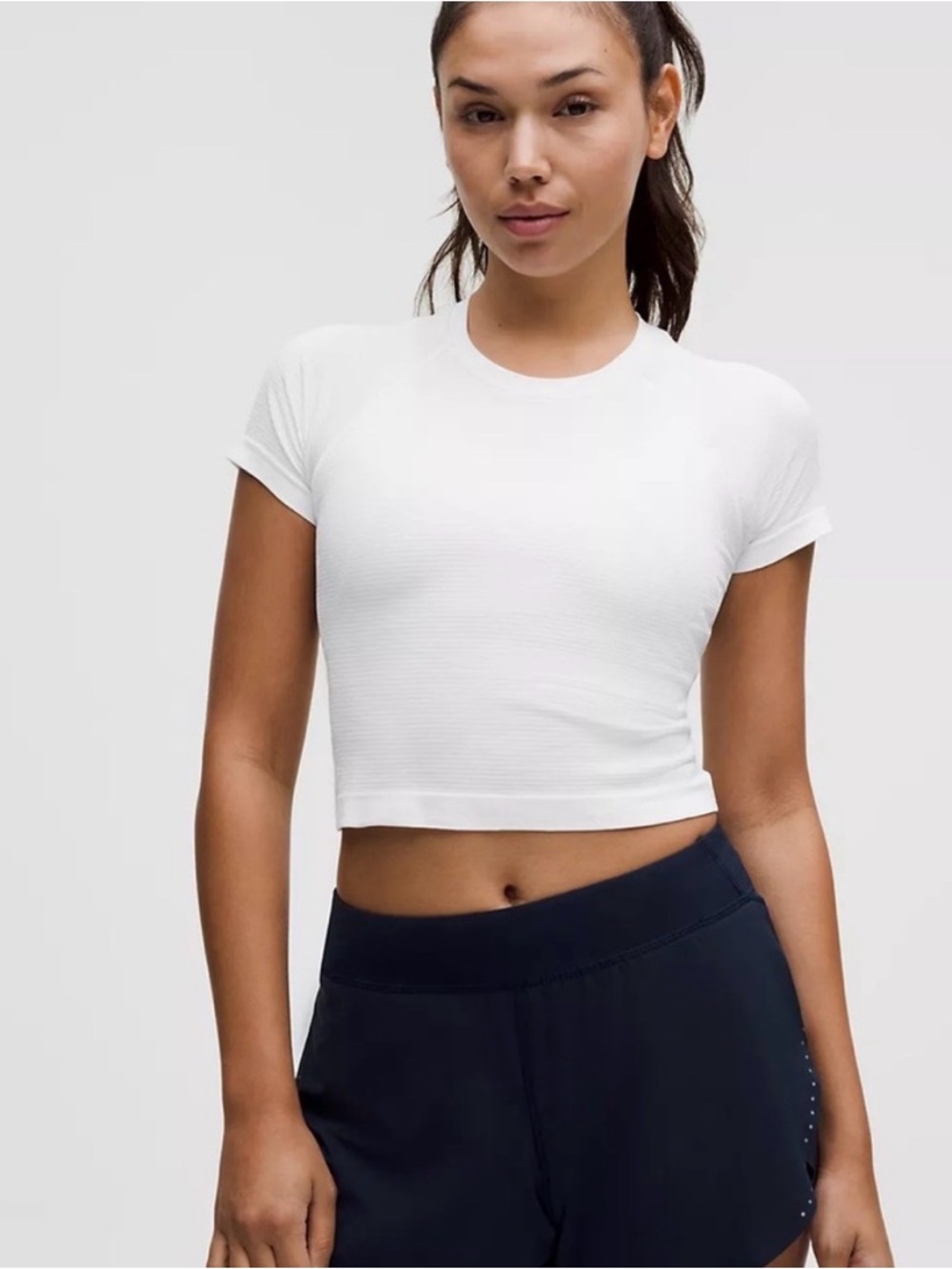 Lululemon White Cropped Swiftly Tech 2.0 Women's White Short Sleeve Crop Top 2